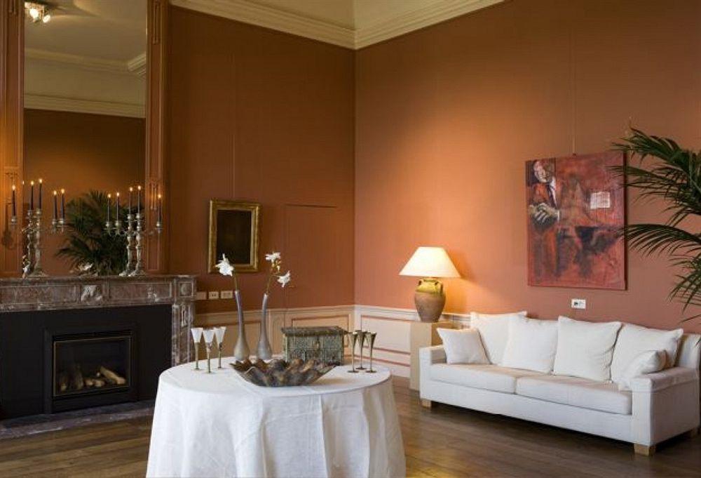 Chateau De Vierset Luaran gambar