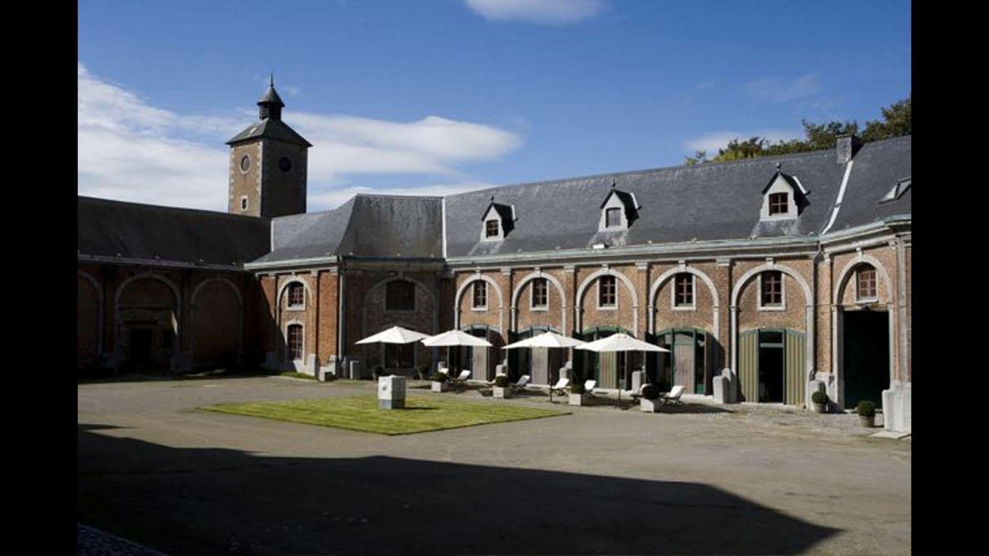 Chateau De Vierset Luaran gambar